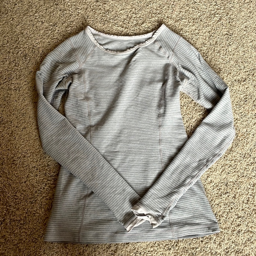 Lululemon swiftly tech long sleeve